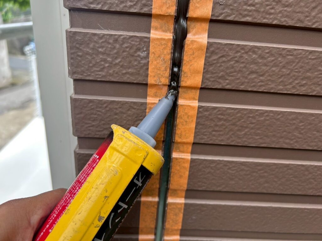 コーキング充填